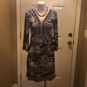 BRAND NEW WHITE MARK DRESS MEDIU LIKE A SIZE 6-8